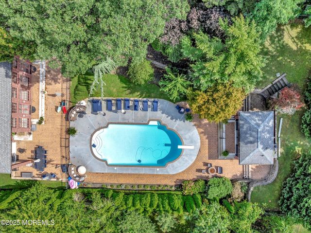 13 Valley Forge Road, Eatontown, NJ 07724