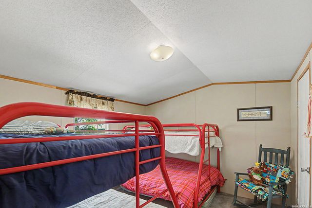 1250 Darst Creek, Seguin, TX 78155