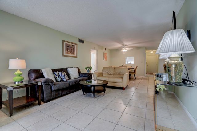 3102 Portofino Point K3, Coconut Creek, FL 33066