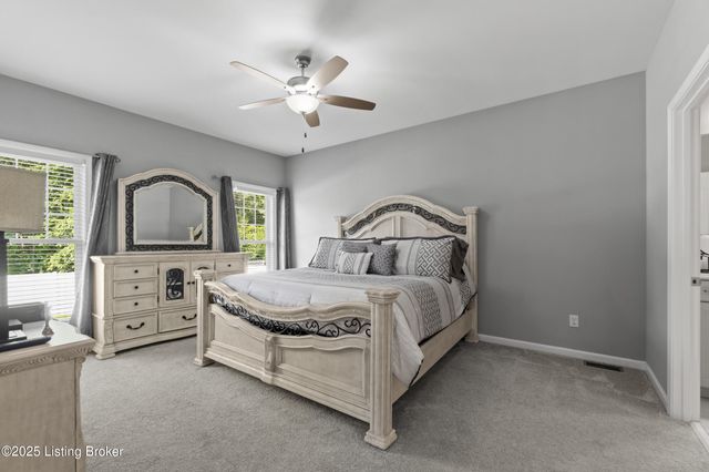 1425 Parkridge Pkwy, Louisville, KY 40214