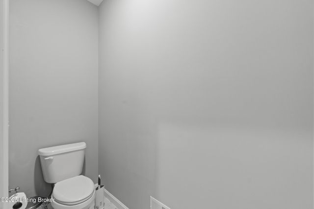 1425 Parkridge Pkwy, Louisville, KY 40214