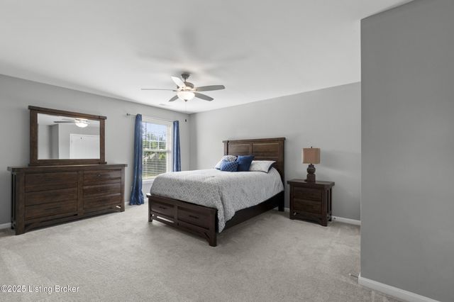 1425 Parkridge Pkwy, Louisville, KY 40214