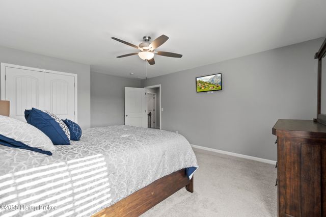 1425 Parkridge Pkwy, Louisville, KY 40214