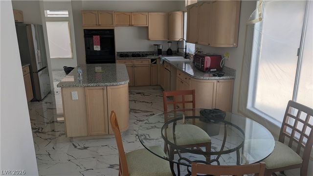 4672 El Camino Cabos Drive, Las Vegas, NV 89147