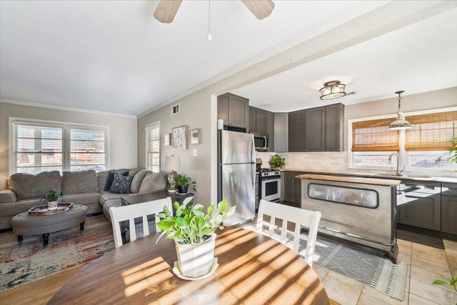 4933 FLAMINGO RD, Memphis, TN 38117