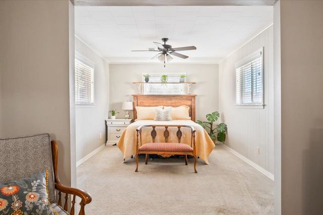 4933 FLAMINGO RD, Memphis, TN 38117