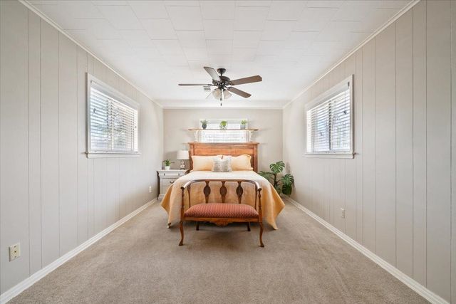 4933 FLAMINGO RD, Memphis, TN 38117