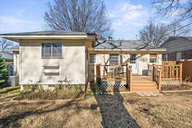 4933 FLAMINGO RD, Memphis, TN 38117