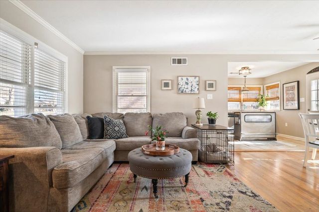 4933 FLAMINGO RD, Memphis, TN 38117