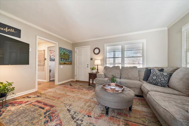 4933 FLAMINGO RD, Memphis, TN 38117