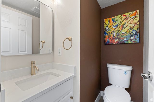 1310 W COUNTRYWOOD LN, West Jordan, UT 84088