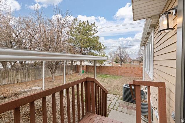 1310 W COUNTRYWOOD LN, West Jordan, UT 84088