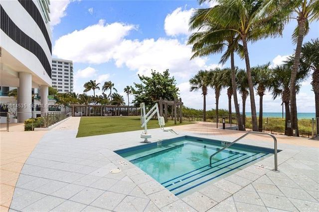 6801 Collins Ave LPH09, Miami Beach, FL 33141