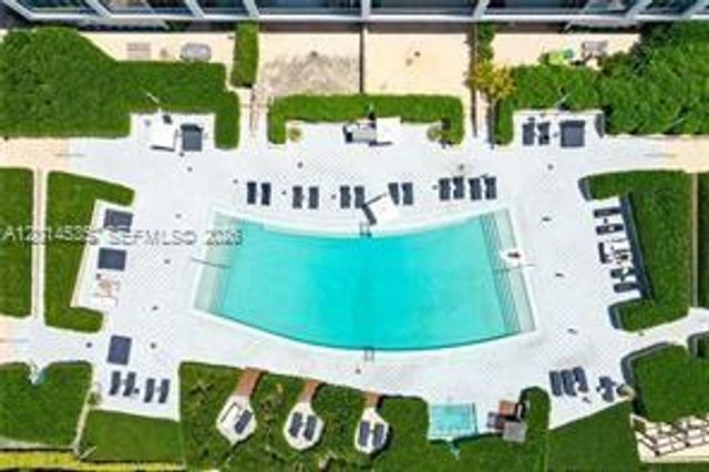 6801 Collins Ave LPH09, Miami Beach, FL 33141