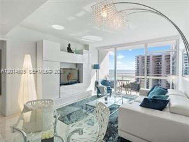 6801 Collins Ave LPH09, Miami Beach, FL 33141