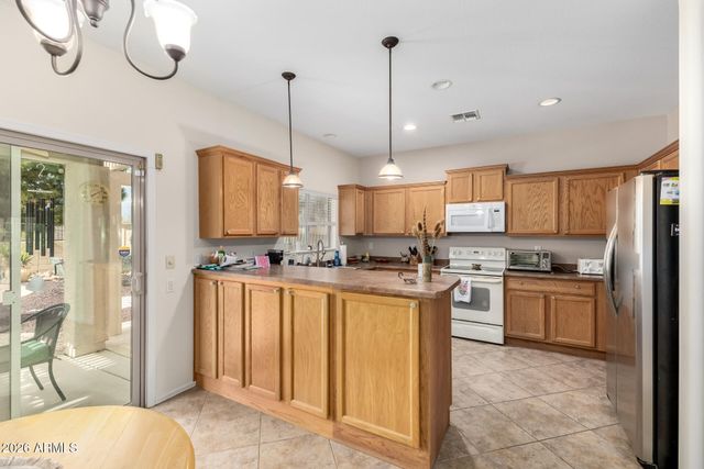 15952 N 173RD Avenue, Surprise, AZ 85388