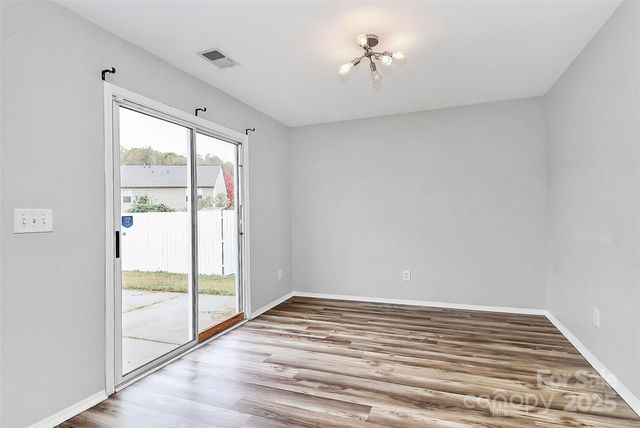 8436 Redding Glen Avenue, Charlotte, NC 28216