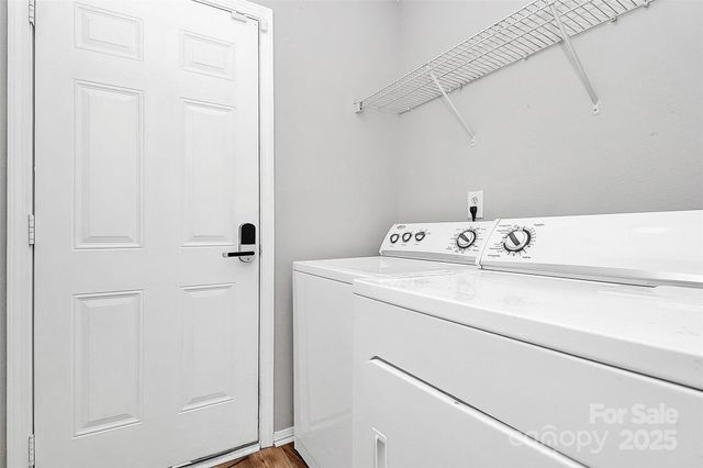 8436 Redding Glen Avenue, Charlotte, NC 28216