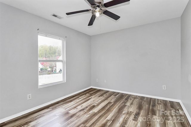 8436 Redding Glen Avenue, Charlotte, NC 28216