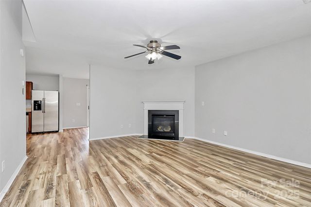 8436 Redding Glen Avenue, Charlotte, NC 28216