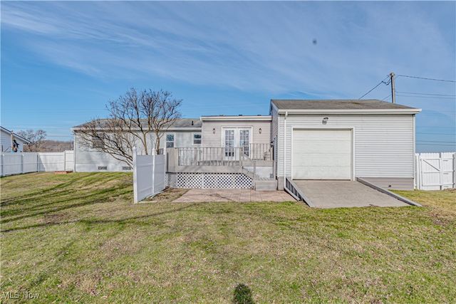 155 Sterling Street, Creston, OH 44217