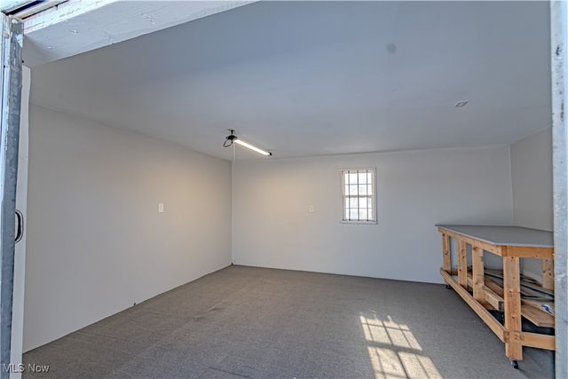 155 Sterling Street, Creston, OH 44217