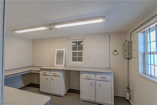 155 Sterling Street, Creston, OH 44217