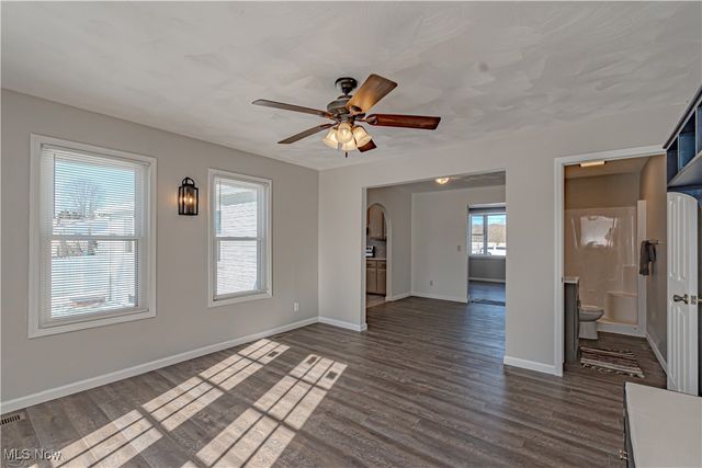 155 Sterling Street, Creston, OH 44217