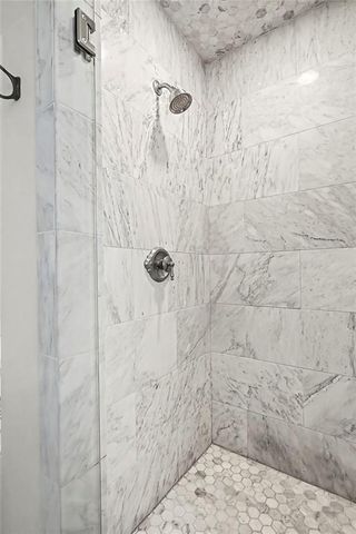 3819 N Stratford NE Road, Atlanta, GA 30342