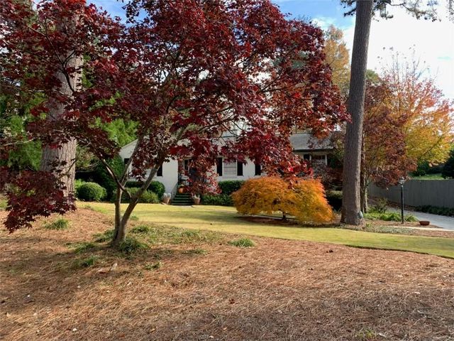 3819 N Stratford NE Road, Atlanta, GA 30342