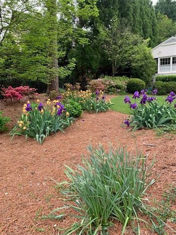 3819 N Stratford NE Road, Atlanta, GA 30342