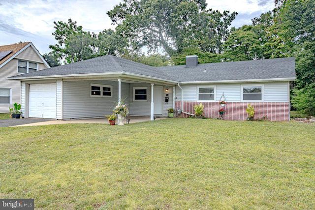 9 BLOOMFIELD LN, Willingboro, NJ 08046