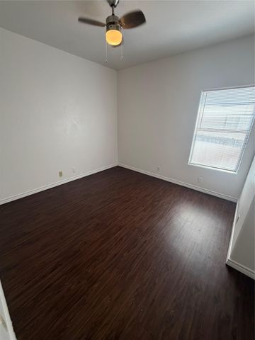 2601 Alcott LN B, Austin, TX 78748