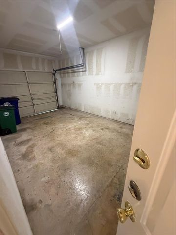 2601 Alcott LN B, Austin, TX 78748