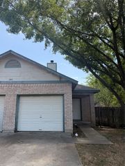 2601 Alcott LN B, Austin, TX 78748