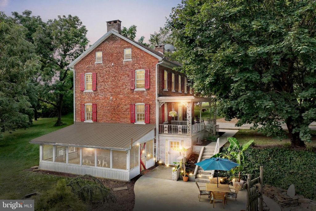 3067 E PROSPECT RD, York, PA 17402