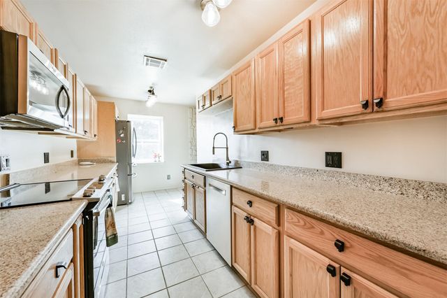 741 Rutgers Lane, Deer Park, TX 77536