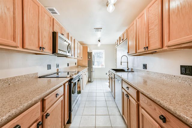 741 Rutgers Lane, Deer Park, TX 77536