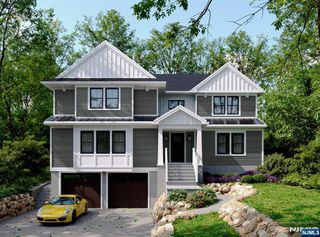 15 N Hillside, Mahwah, NJ 07430