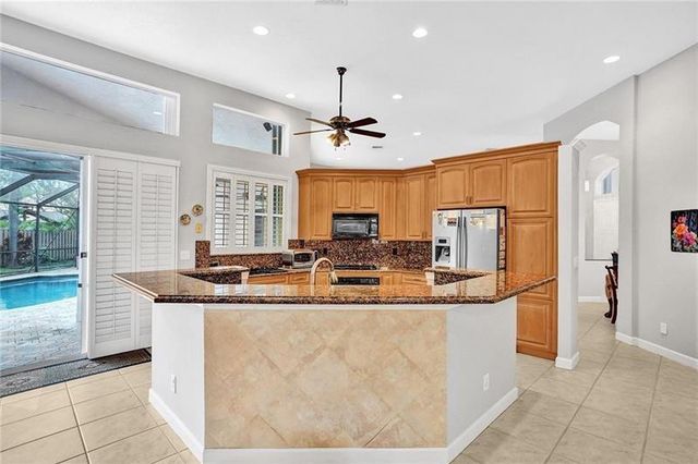 2030 SW 62nd Avenue, Plantation, FL 33317