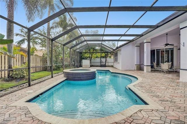 2030 SW 62nd Avenue, Plantation, FL 33317