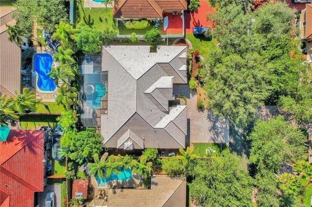 2030 SW 62nd Avenue, Plantation, FL 33317