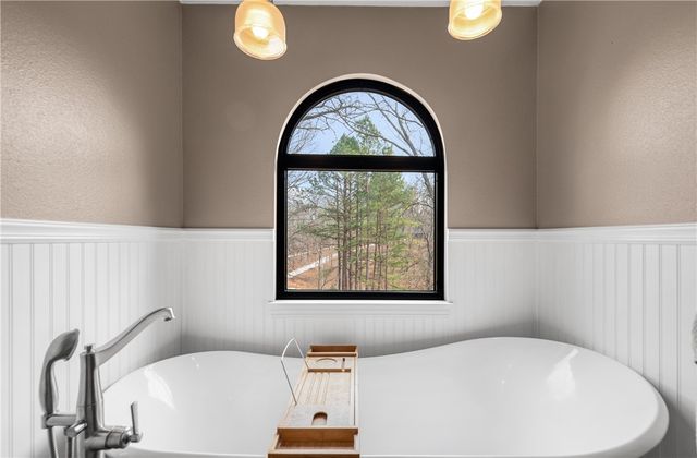 4112 Hilltop Drive, Rogers, AR 72756