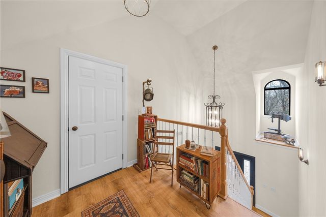 4112 Hilltop Drive, Rogers, AR 72756