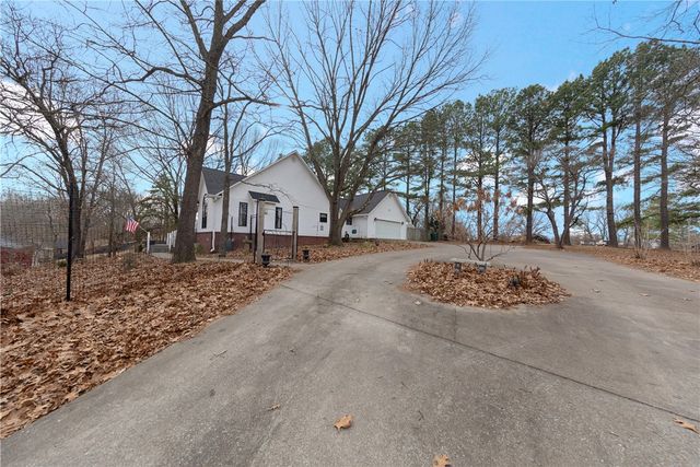 4112 Hilltop Drive, Rogers, AR 72756