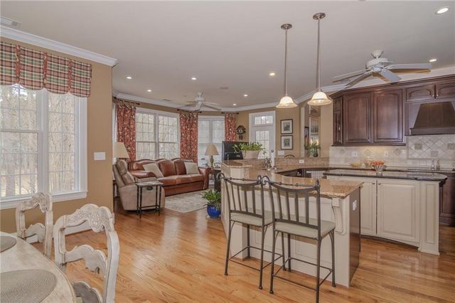 345 Tillinghast Trace, Newnan, GA 30265