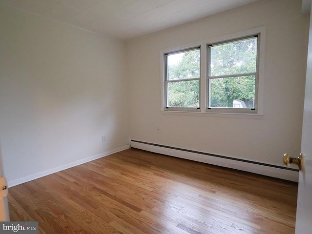 516 JOY CIR, Glen Burnie, MD 21061