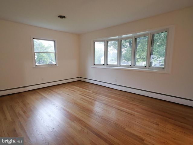 516 JOY CIR, Glen Burnie, MD 21061