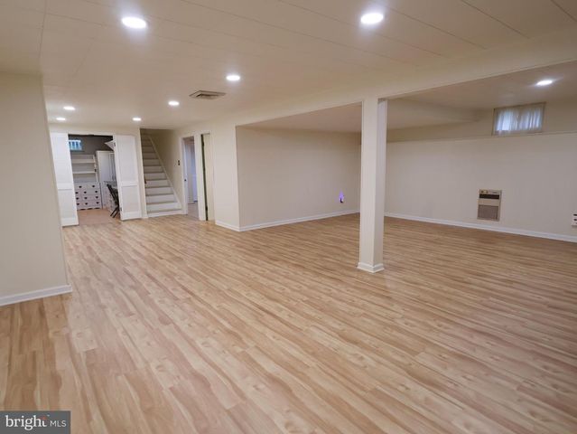 516 JOY CIR, Glen Burnie, MD 21061