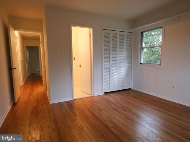 516 JOY CIR, Glen Burnie, MD 21061